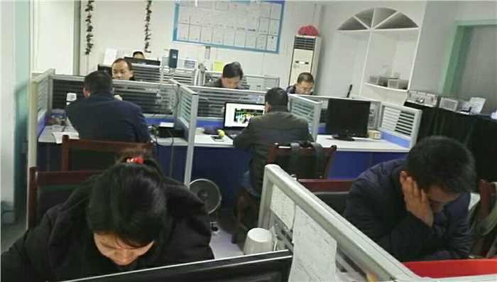 拼搏（中国）有限公司官网战士春节前夕激情奋战，促项目完美收官
